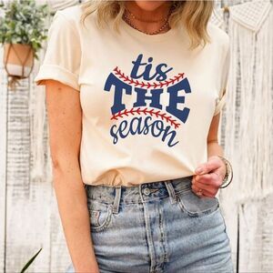 🔸️NWOT Cream 'Tis The Season Baseball Graphic Short Sleeve Top Small